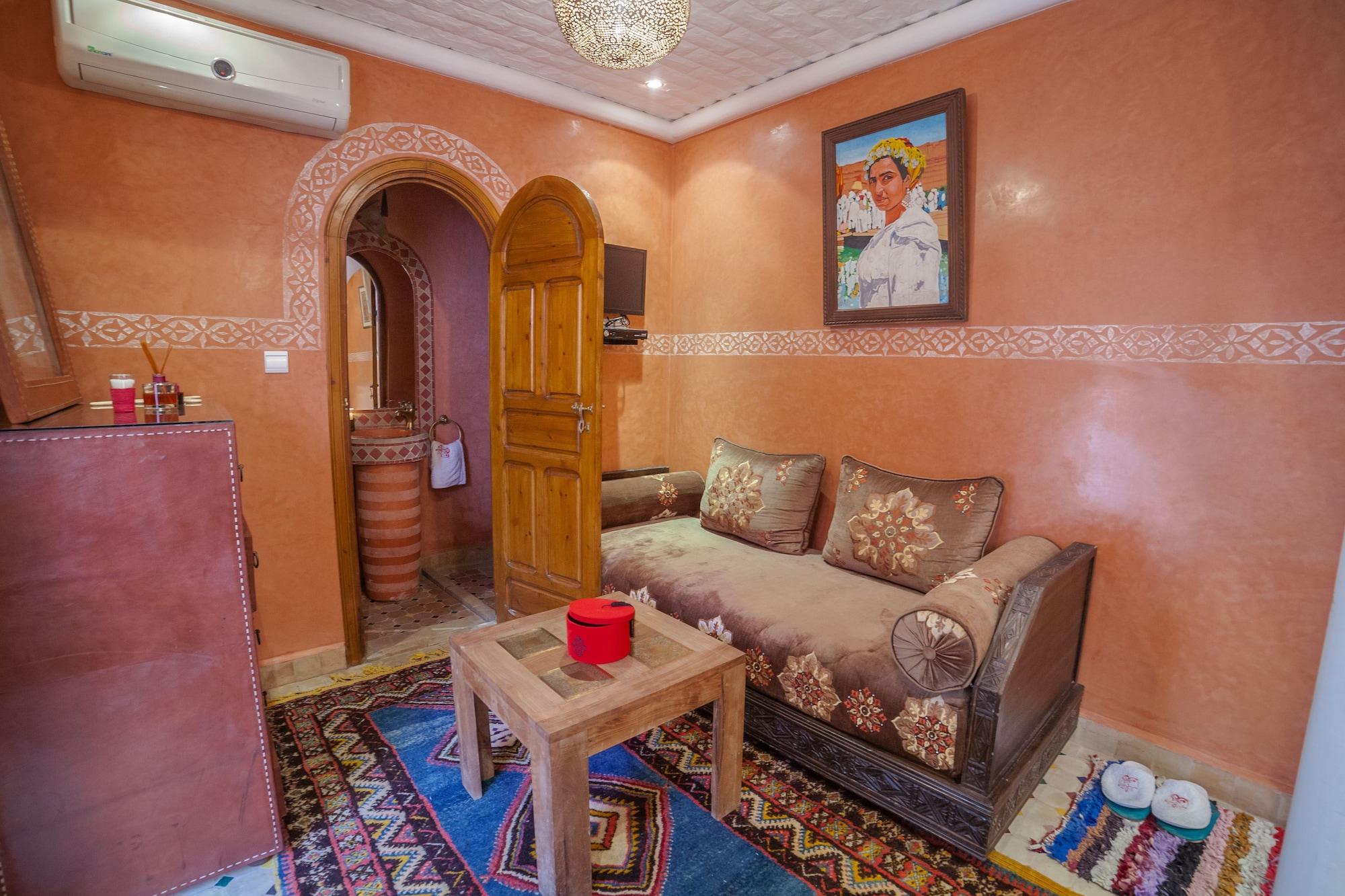 Dar Ikalimo Marrakech Hotel Маракеш Екстериор снимка