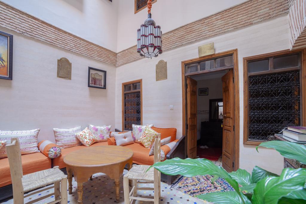 Dar Ikalimo Marrakech Hotel Маракеш Екстериор снимка